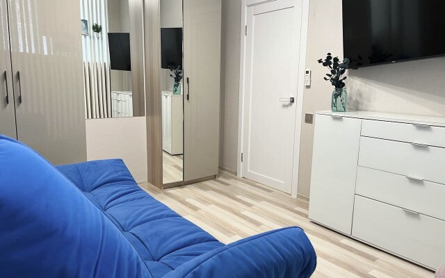 SHestimestnye Dvuhkomnatnye Apartments