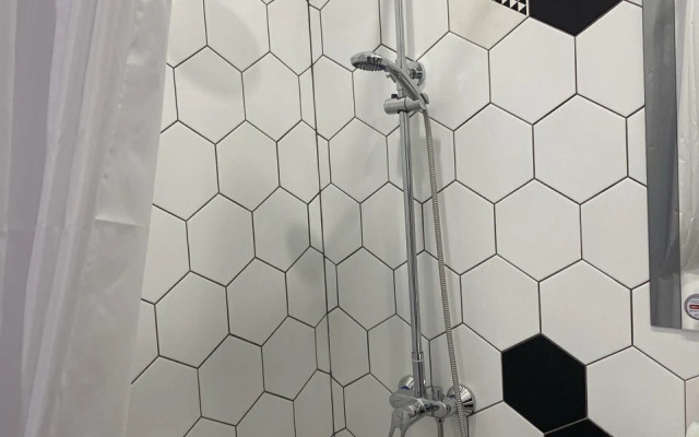 Studiya Bakinskaya 26-7 Flat