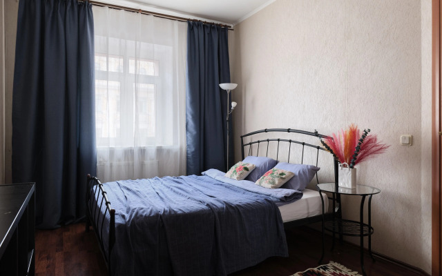 Апартаменты Мытнинская 2