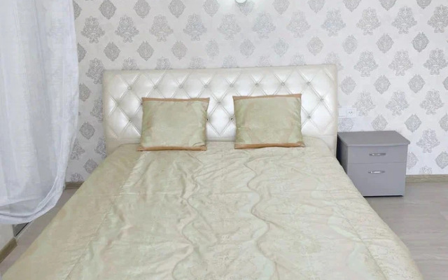 Na Oktyabryskoy Ulitse Flat