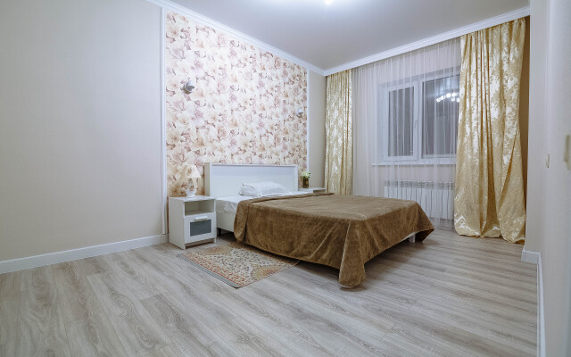 Almatau Bolshie s Dvumya Spalnyami Apartments