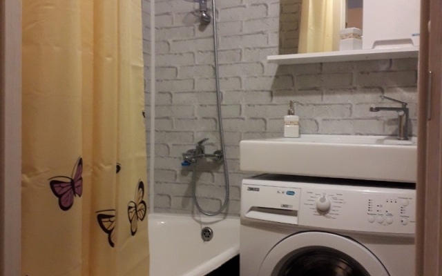 2h Komnatnaya Kvartira S Izolirovannyimi Komnatami Apartaments