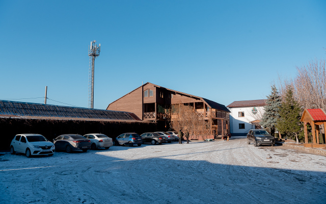 Nadezhda Hotel