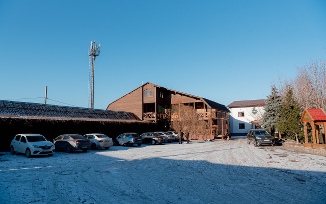 Nadezhda Hotel