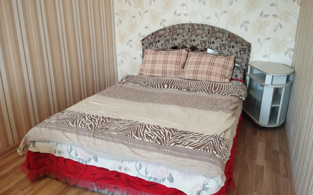 U Zh/d i Avto Vokzalov Apartments