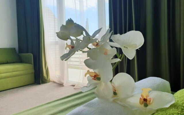 Club Resort Hotel "oasis"