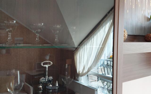 Art-Mansarda Khudozhnika Flat