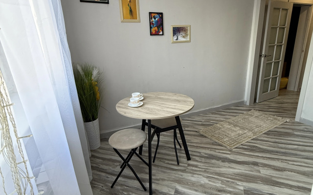 Квартира Гюль улица Времена Года 1