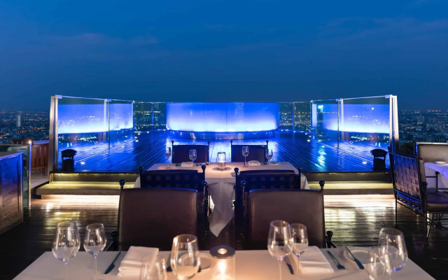 lebua at State Tower
