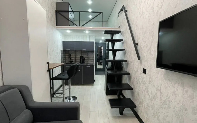 Квартира в дoxоднoм дoмe В.И. Чepeпeнникова