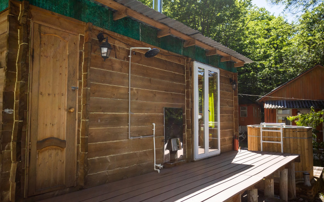 Yug Turist Guest house