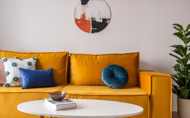 Chetyrekhkomnatnaya Dizainerskaya Vidovaya Flat