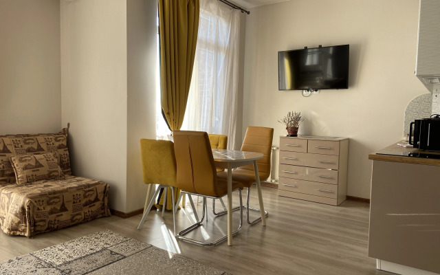 Na Nizhneimeretinskoy 143 Flat