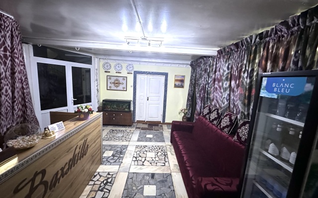 Baxshillo Guest house
