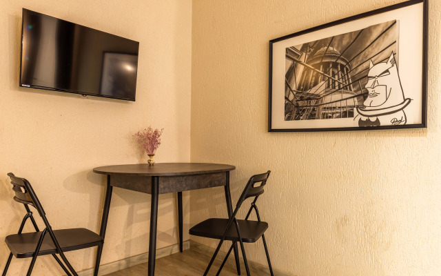 Апартаменты Floris Площадь Восстания