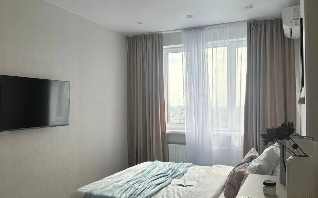 Grand Femeli Flat