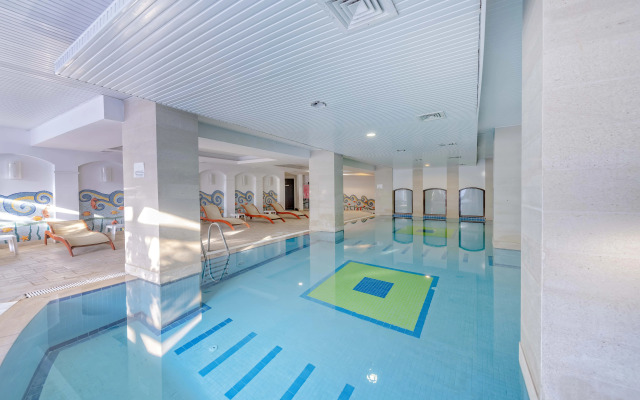 Armas Labada Hotel