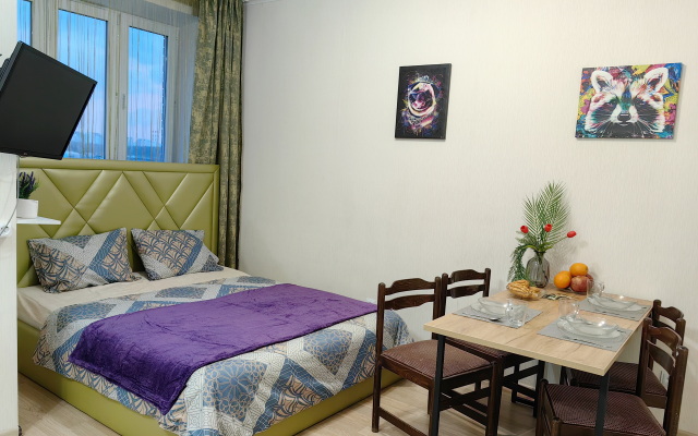 Yevro Dvushka Stilnye Zveri Flat