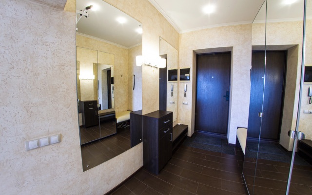 V Literaturnom Rayone Omska Flat