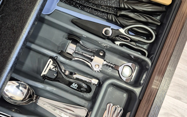 Studiya ZHK Letniy Apartments