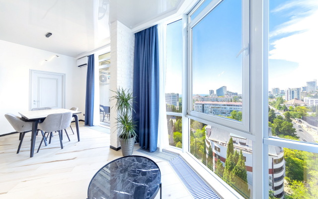 V Tsentre S Vidom Na More 76 Apartments