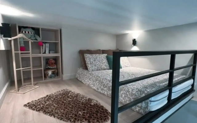 Апартаменты Уют на 2-й Рощинской 10