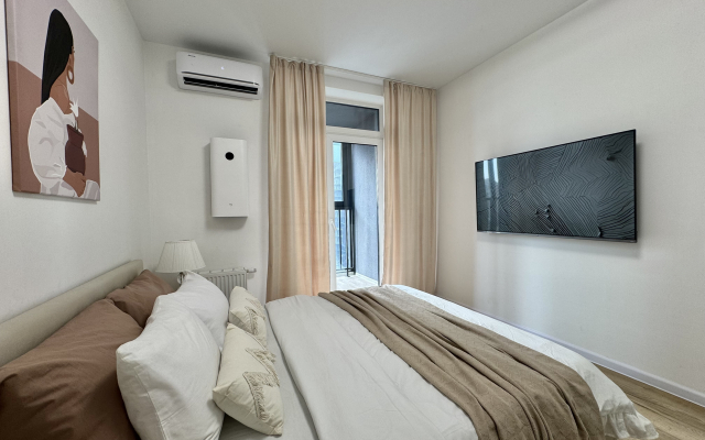 Svetlaya Yevrodvushka Atmosfera Sna V Delovom Tsentre Flat