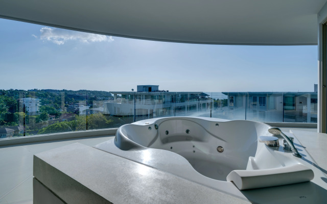 Veloche Group by Continent Apartments