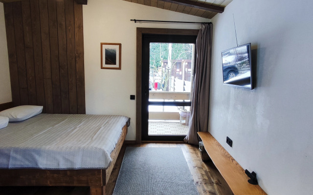 Dom-Studiya V Stile Shale Chalet