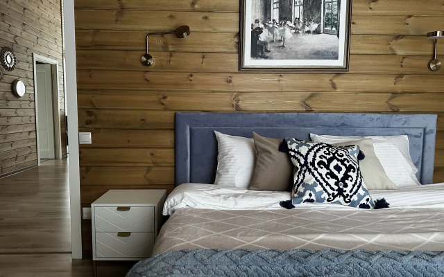 S Saunoy I 3 Spalnyami Guest house
