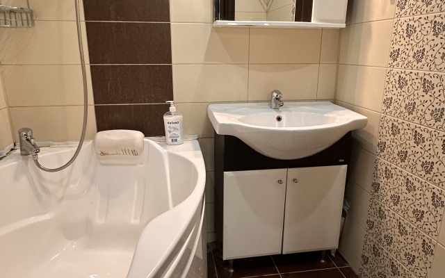 Apartamenty Bolshie Apartamenty S 3 Spalnyami Na Pr Lenina Apartments