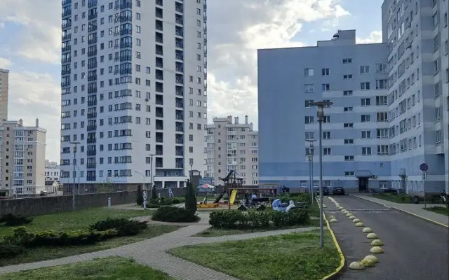 Prostornaya Kvartira Posutochno v Minske Apartments
