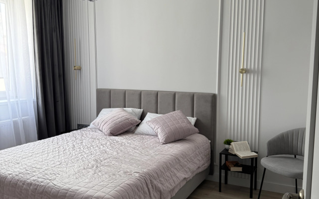 Na Primorskoy 31 Flat