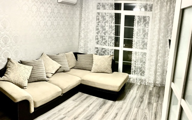 lenina Apart-61 Apartments