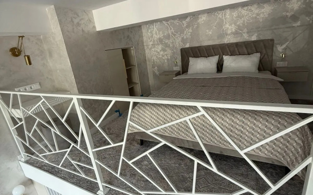 Dvukhurovnevy apartament g. Sochi ulıca Lenina 219 Flat