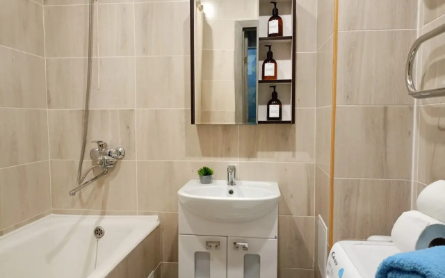 SweetHome ryadoms ZhD bol'nitsey Apartments