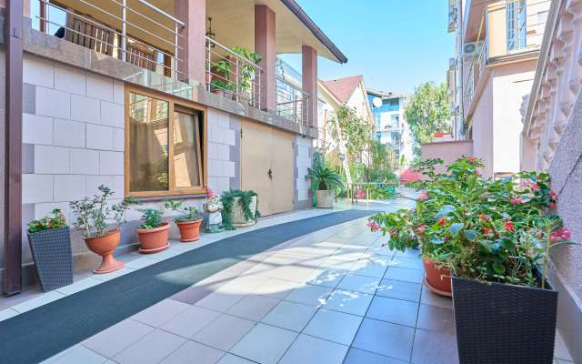 Elbrus Guest house