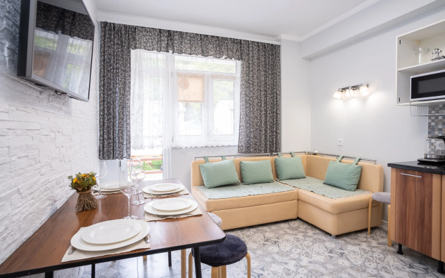 Апартаменты Red Apartments Эстосадок Мерибель