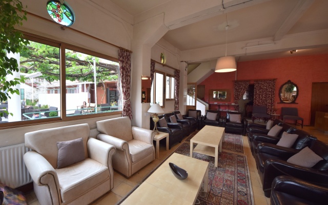 Christys Palace Hotel
