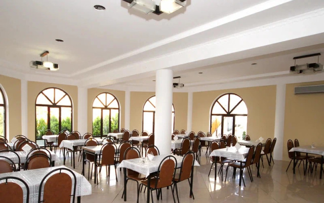 Guest house Deni Delmar