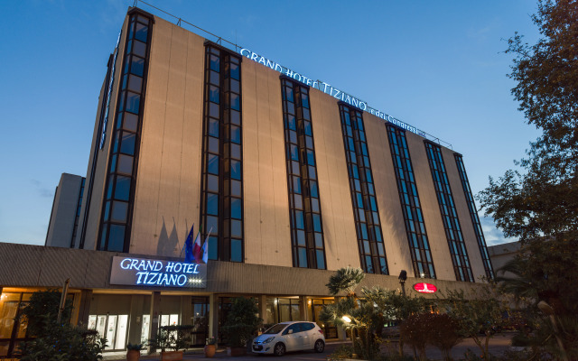 Hotel  Grand Hotel Tiziano e dei Congressi