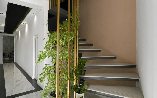 Mon Invite Hotel, Mini-Hotel