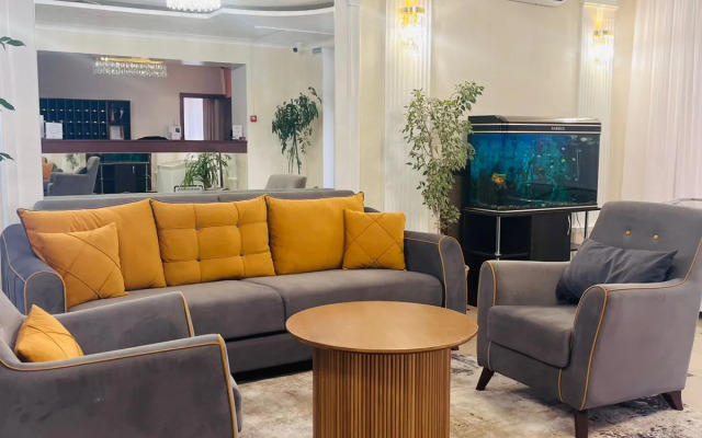 Hotel Gostinichno-Restorannyij Kompleks ZIHIYa
