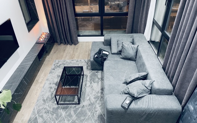 Grandhouse Apartments