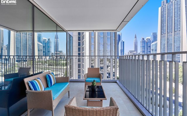 Bnbmehomes Stylish 3BR with Burj Khalifa view-410 Apartments