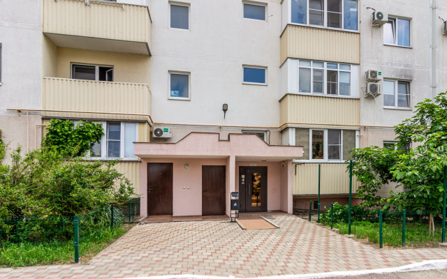 Na Zhukovskogo 18 Flat