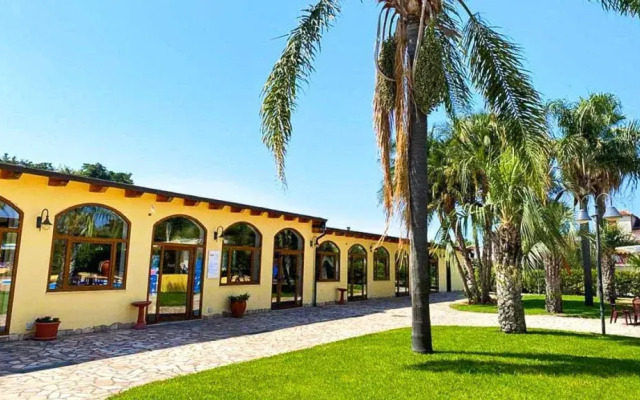 Hotel Oasi Del Cilento