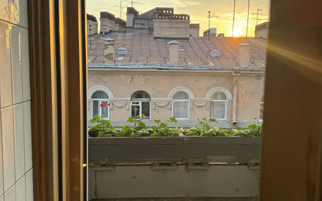 Апартаменты Уникальная квартира на Пяти углах