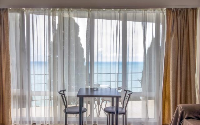 Paradise Hotel