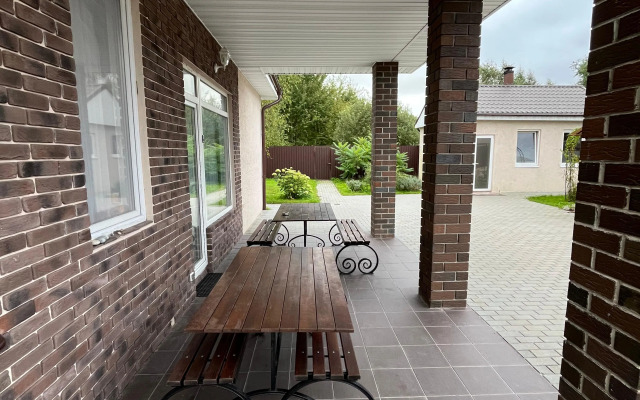 Частный дом отдельный с баней